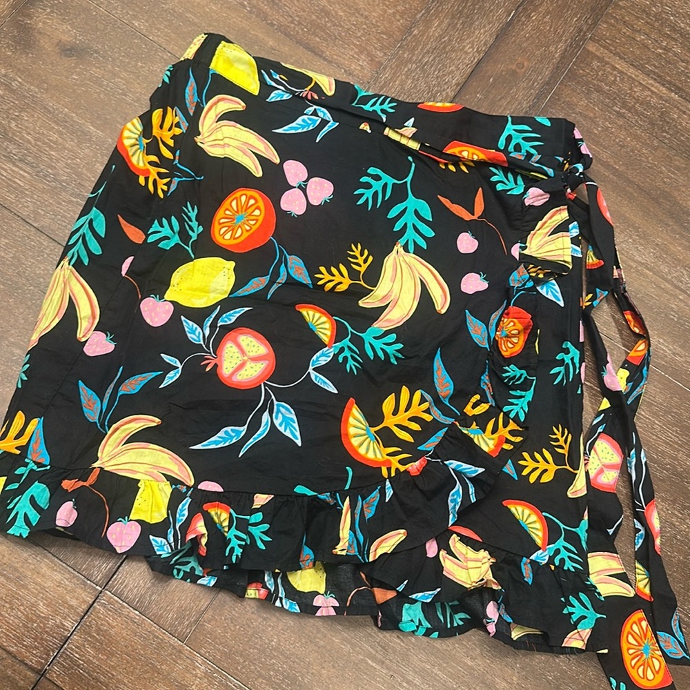 J crew fruit wrap skirt